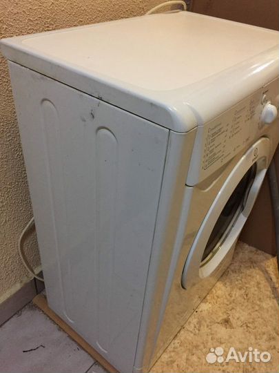 Стиральная машина indesit