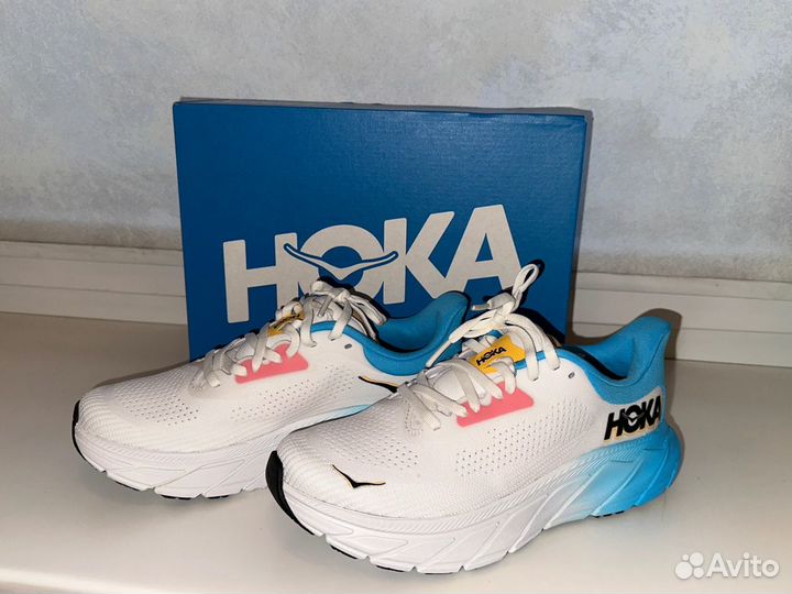 Кроссовки Hoka женские 37 новые