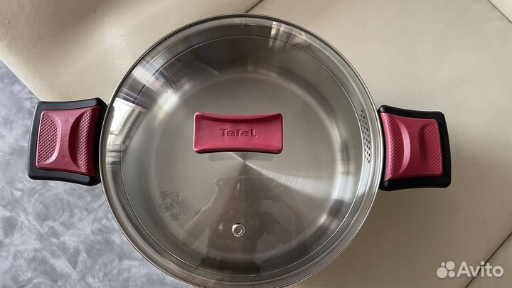 Кастрюля tefal новая 5л