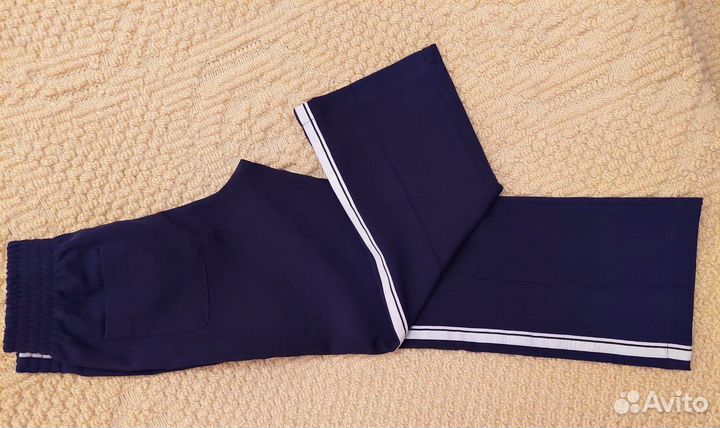 Модные брюки для девочки на рост 122 см