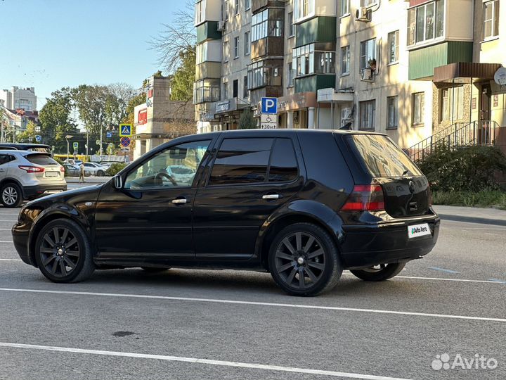 Volkswagen Golf 1.8 МТ, 1998, 300 000 км