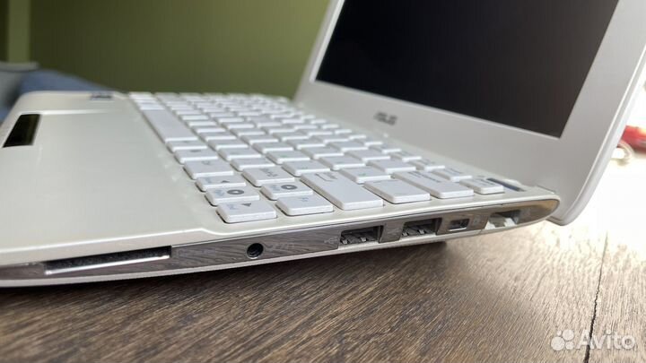 Нетбук asus eee pc Flare series