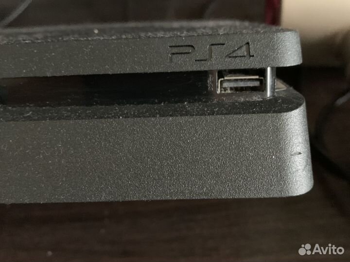 Sony PS4 slim 1tb