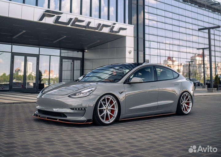 Tesla Model 3 AT, 2020, битый, 21 000 км
