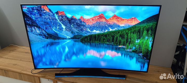 Жк-телевизор Samsung ue55hu7200u