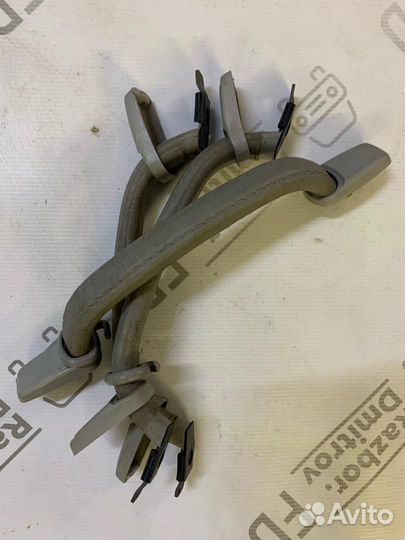 Ручка потолочная Mitsubishi Galant 6 E32A 1990