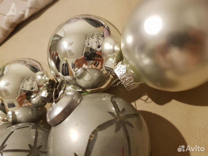 Елочные игрушки