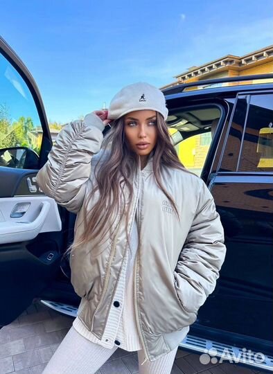 Бомбер Miu Miu оверсайз