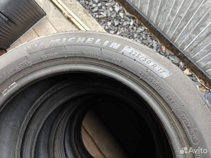 Michelin CrossClimate 2 225/50 R17 98Y