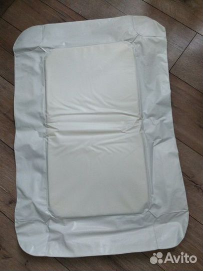 Надувной матрасик для пеленального столика