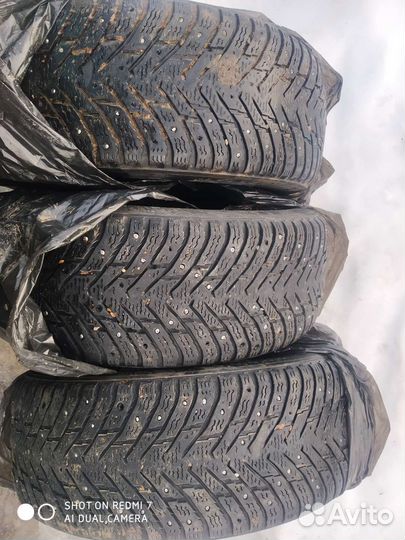 Nokian Tyres Hakkapeliitta 8 215/60 R16
