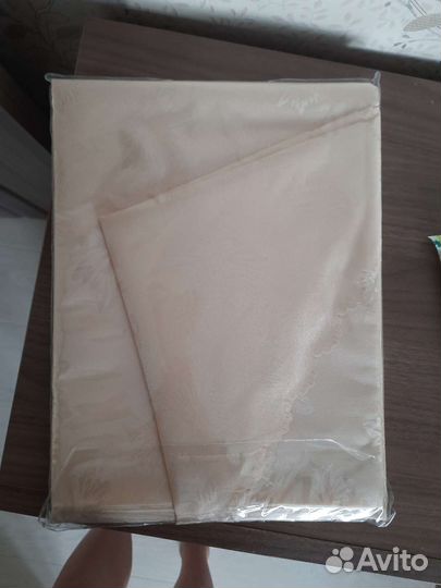 Скатерть новая