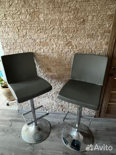 Барные стулья 2 шт