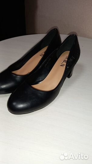 Туфли женские 39 размер черные