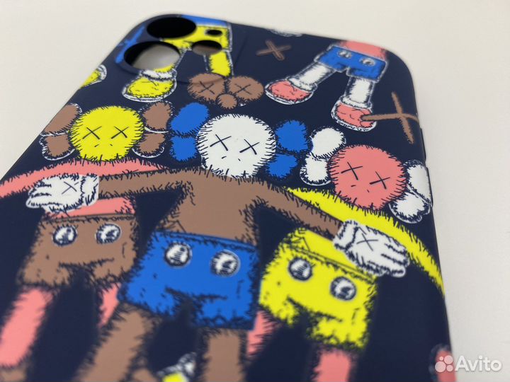 Чехол на iPhone 11 Kaws #2