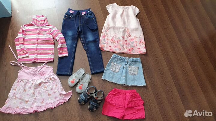 Пакет одежды на девочку 98 рр