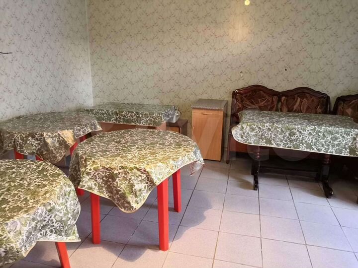 Комната 16 м² в > 9-к., 1/1 эт.