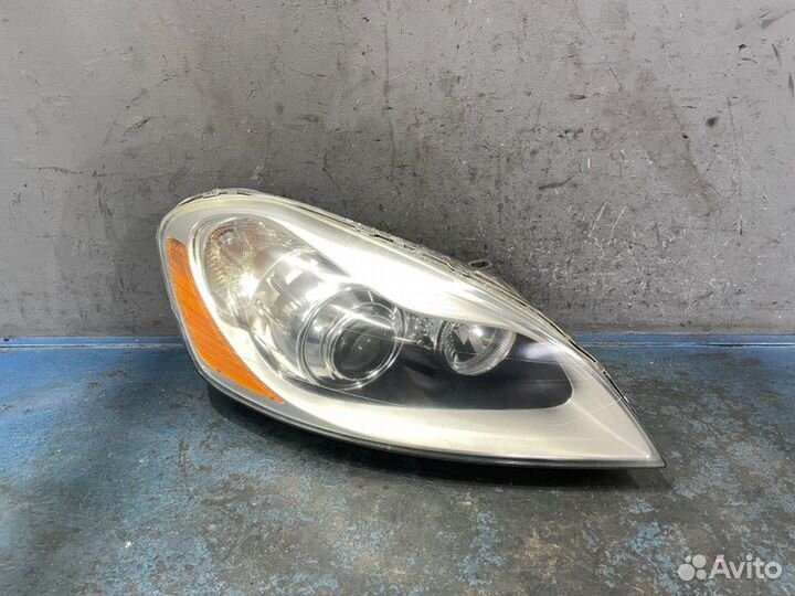 Фара ксенон правая Volvo Xc60 1 Поколение DZ