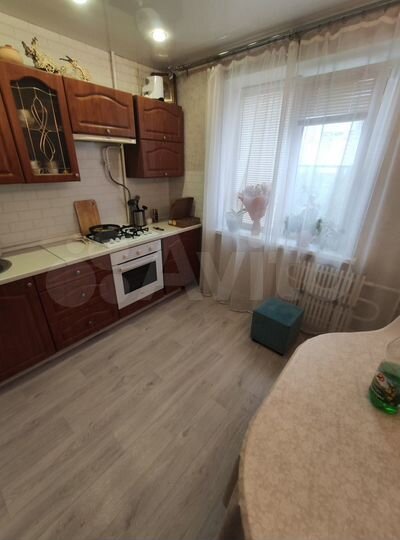 2-к. квартира, 50,2 м², 7/10 эт.