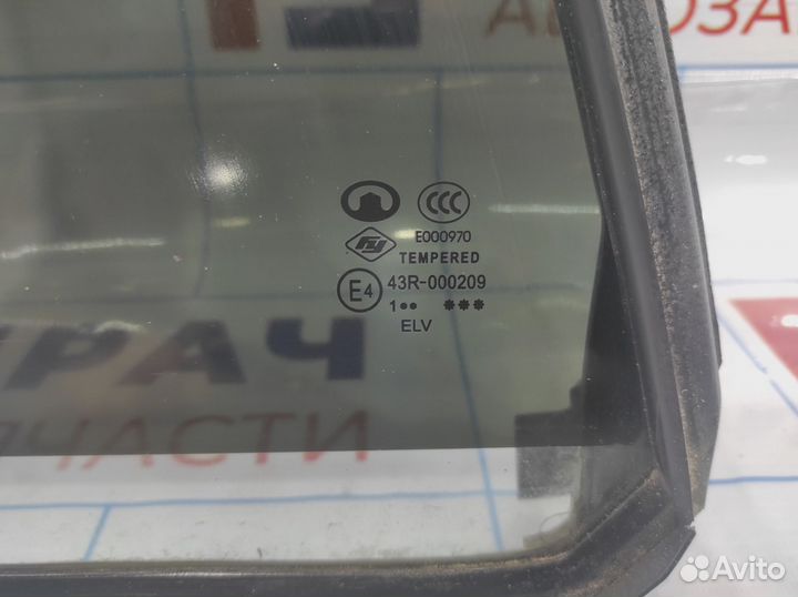 Стекло двери задней левой (форточка) Great Wall Ho
