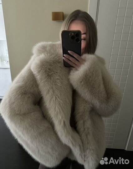 Шуба из эко меха бежевая