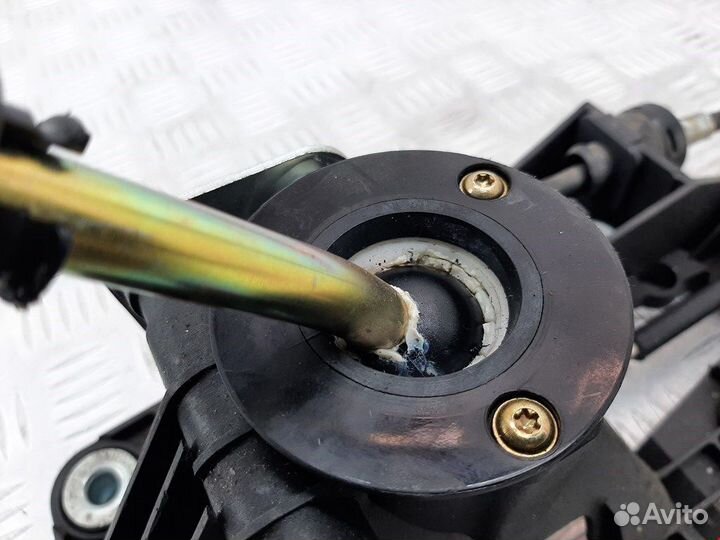 Кулиса кпп для Volvo S40 V40 1