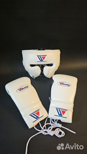 Боксерские перчатки и Шлем Winning