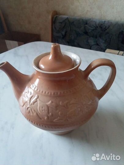 Заварочный чайник. Кувшин