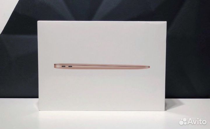 Apple MacBook Air 13 (М1/8GB/256GB SSD) Новые