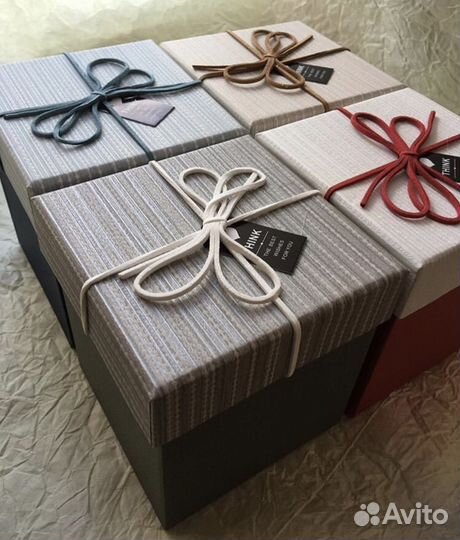 Коробки подарочные новые
