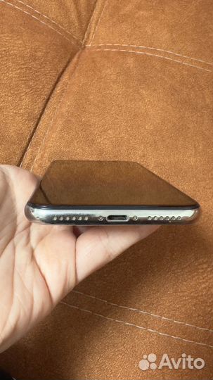 iPhone X, 256 ГБ
