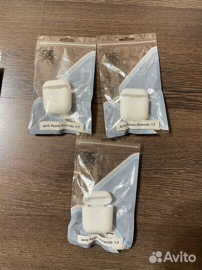 Apple airpods чехол