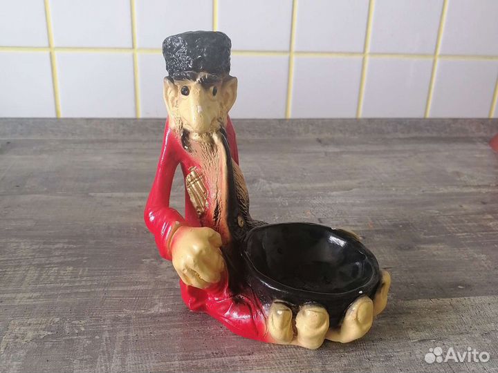 Пепельница гипс Старый горец 17 см