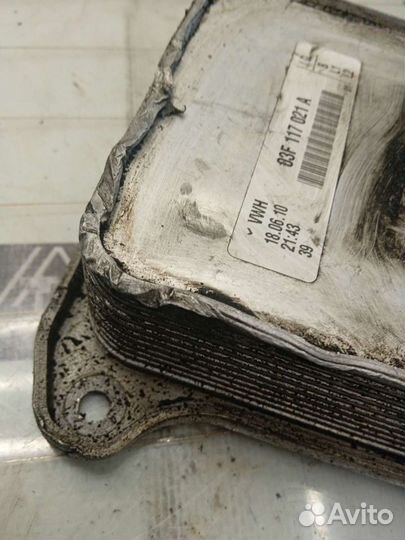 Радиатор масляный VW VAG Touran