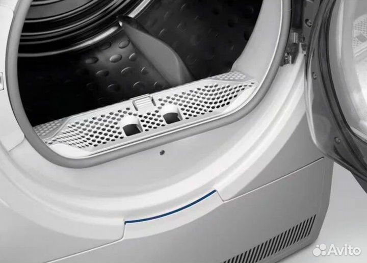 Сушильная машина Electrolux EW 8HN358SP