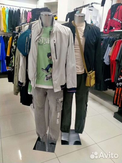 Продавец консультант магазин одежды