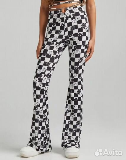 Расклешенные брюки Bershka