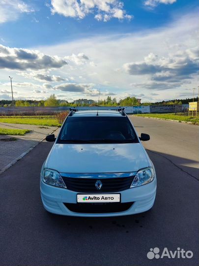 Renault Logan 1.6 AT, 2015, 104 000 км