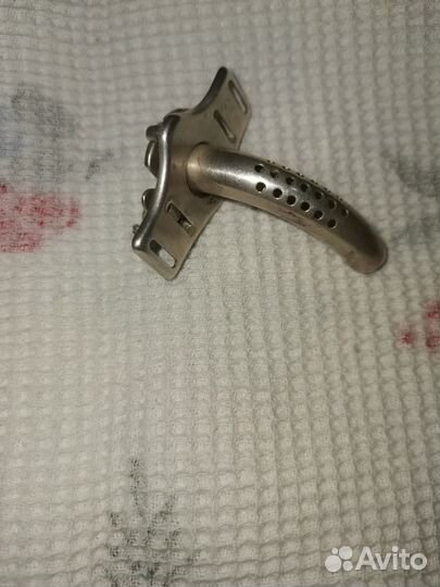 Продам Трахеотомическую трубку (серебро)