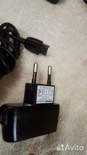 Зарядное устройство Siemens/Samsung/Nokia/Moto