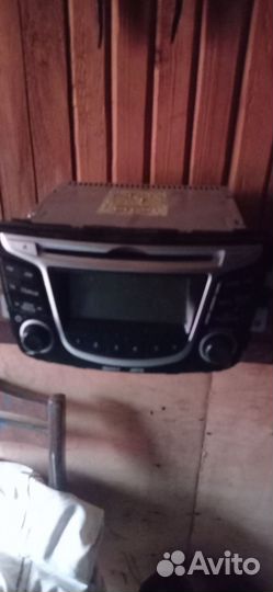 Штатная магнитола на hyundai solaris 1