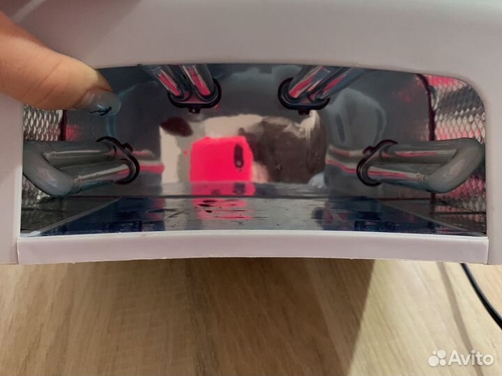 Лампа для маникюра