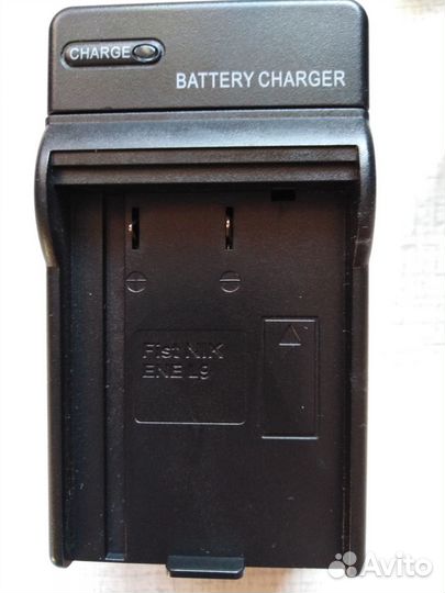 Зарядное устройство и аккумулятор для Nikon