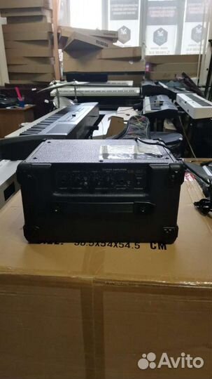 Гитарный комбоусилитель, 20Вт, Foix GM420-black