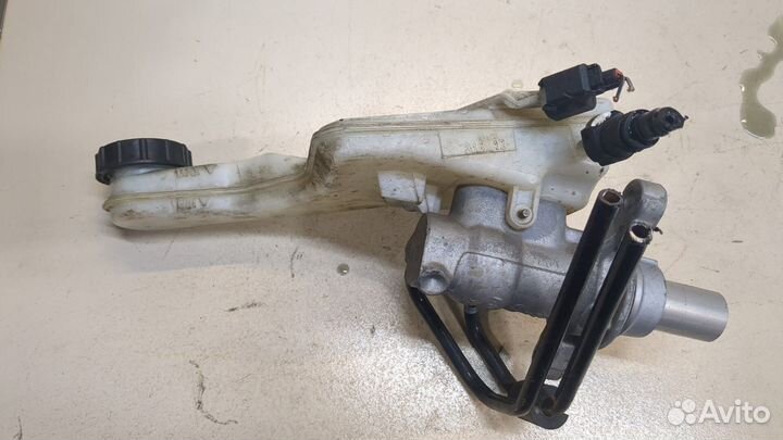 Цилиндр тормозной главный Ford S-Max, 2010