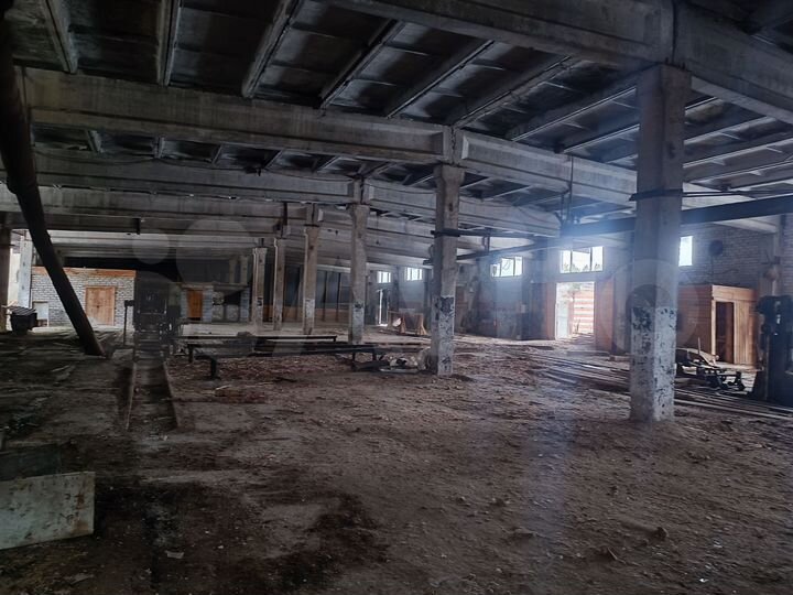 Помещение, 2000 м²