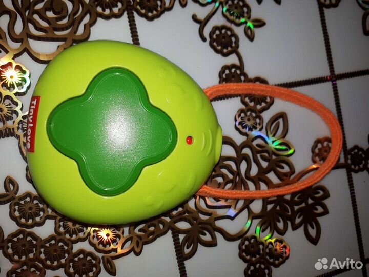 Музыкальный мобиль в кроватку tiny love