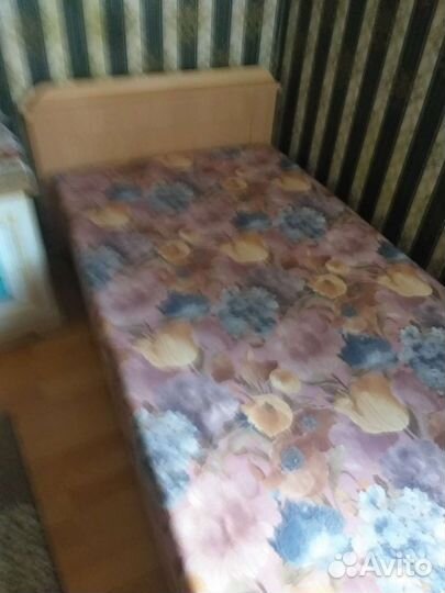 Кровать с ящиком для белья