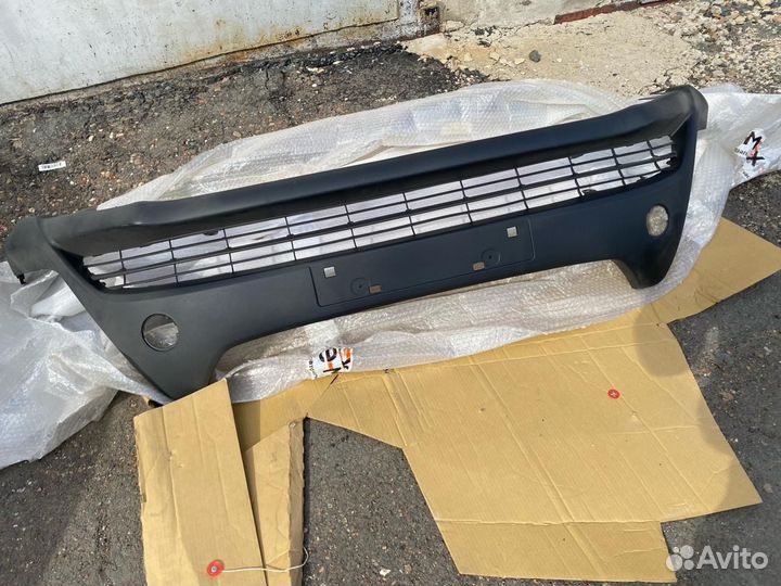 Бампер передний нижняя часть Toyota Rav 4