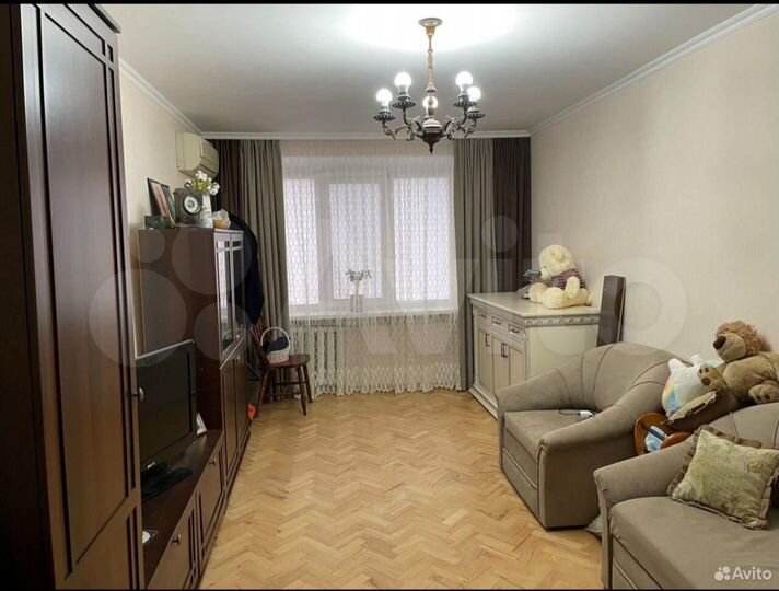 2-к. квартира, 48 м², 3/5 эт.